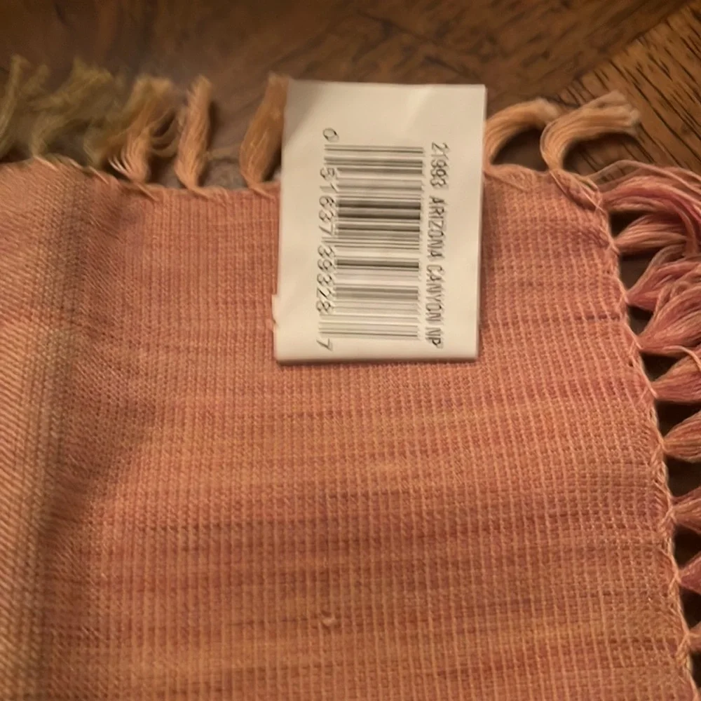 NWOT cotton Table napkins in Arizona canyon set of 4